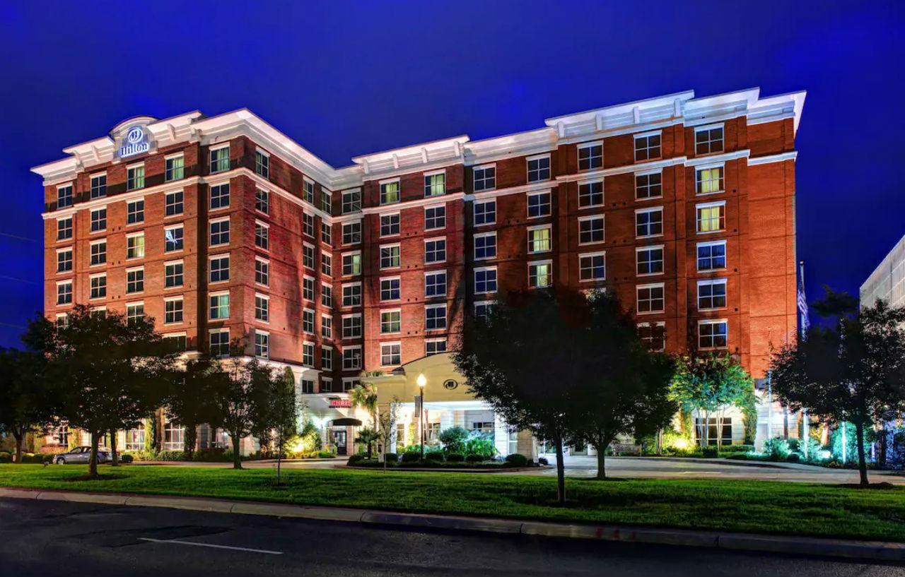 Hilton Columbia Center Hotel Exterior photo